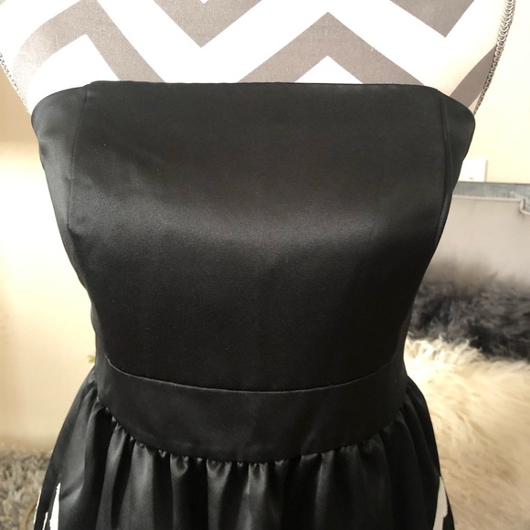 White House Black Market Evening Dress - Picture 2 of 7